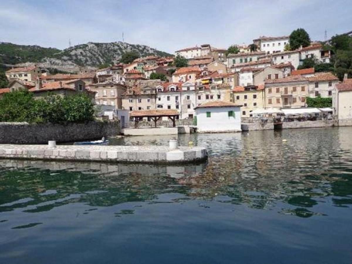 Apartmani Petar I Luka Bakar Exteriör bild