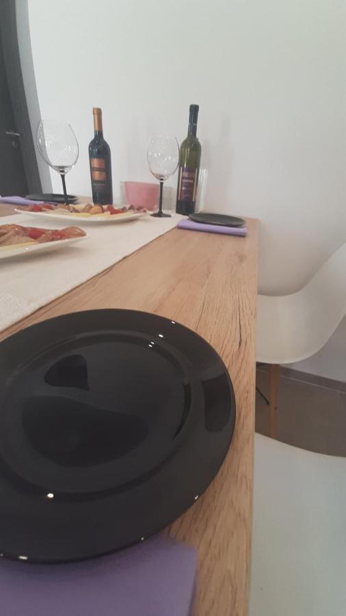 Apartmani Petar I Luka Bakar Exteriör bild