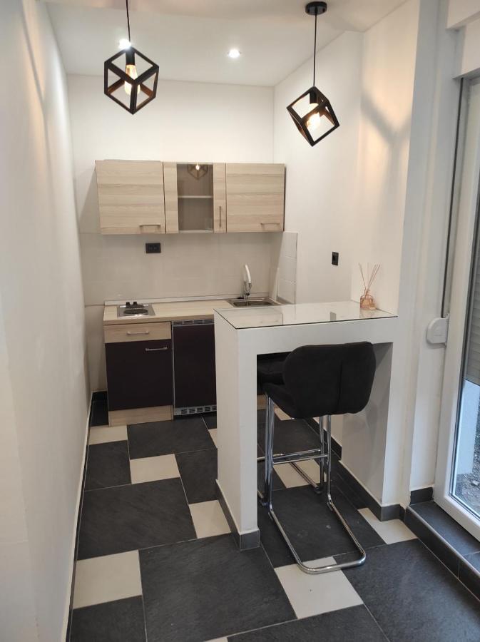 Apartmani Petar I Luka Bakar Exteriör bild